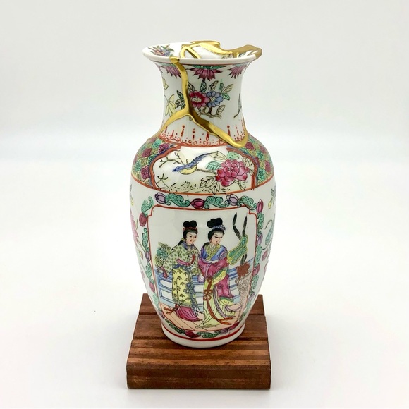 Kintsugi Vase Chinese Vtg Famille Rose Medallion Gold Crack Japanese Growth Gift - Picture 9 of 13